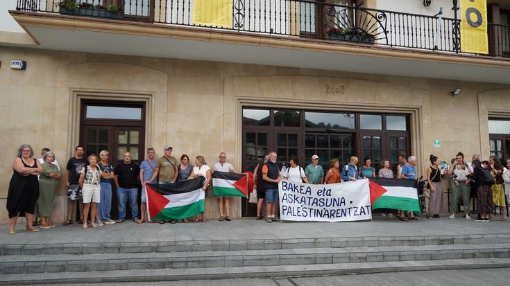 Oriotarrek bakea eta askatasuna eskatu dituzte Palestinarentzat