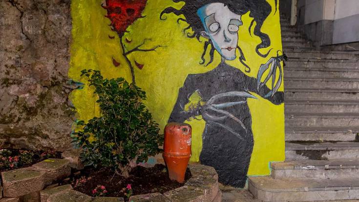 55. murala Tim Burtonen baimenarekin 