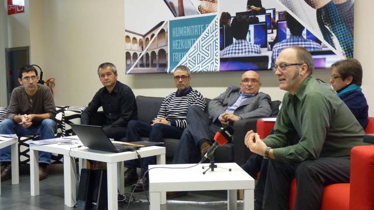 Euskarazko hedabideentzat elkarlanerako proposamena landu du Tokikomek