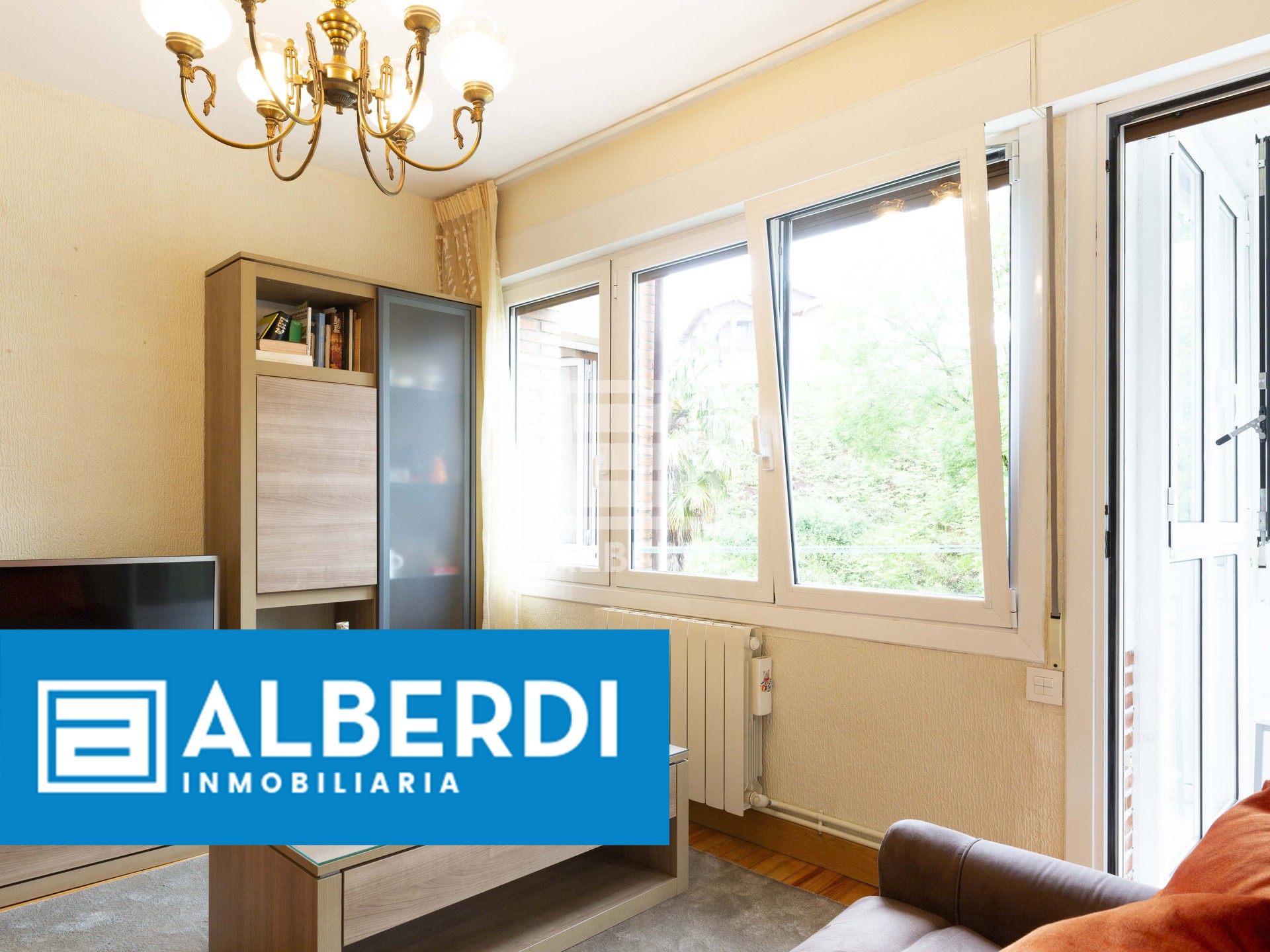 Alberdi Inmobiliaria: etxebizitza polita Atanotarren Plazan