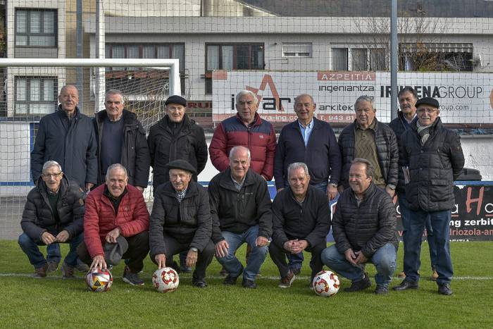 Hirugarren Mailara lehen aldiz igo zirenetik 50 urtera, omenaldia