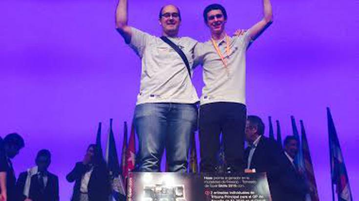 Jon Lapeirak urrezko domina irabazi du lanbide heziketako SpainSkills 2015 txapelketan