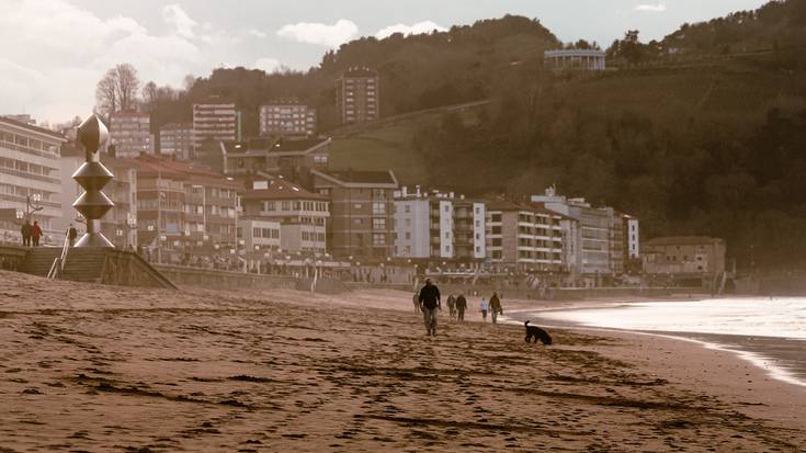 Ane Ajuriaren argazki erakusketa zabalduko dute bihar Torre Luzean
