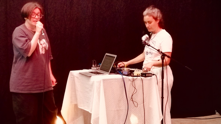 'Kaixo, karis', hitzen eta doinuen enkontru bat