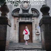 Argazki erakusketa: Sahatsako ezpata dantzariak