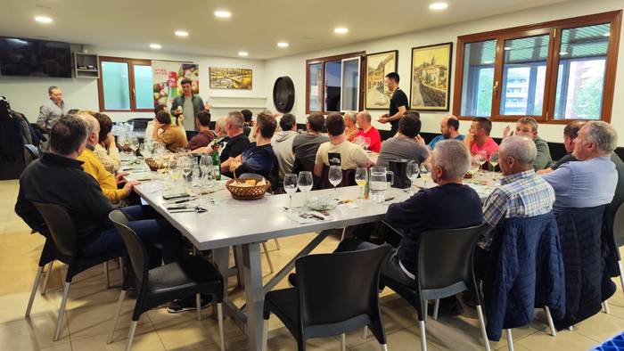 Euskal Sagardoaren dastaketa zikloaren hirugarren saioa hartu du Iturrik