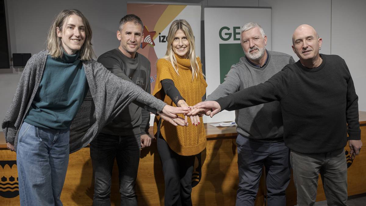 Abian da euskal pilota sustatzeko enpresen eta komunikabideen arteko elkarlana