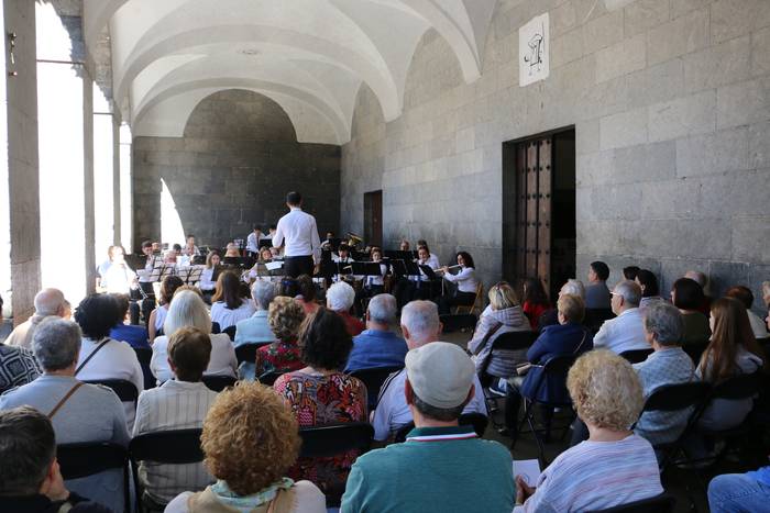Etzi eskainiko du Azkoitiko Musika Bandak Santa Zezilia eguneko kontzertua