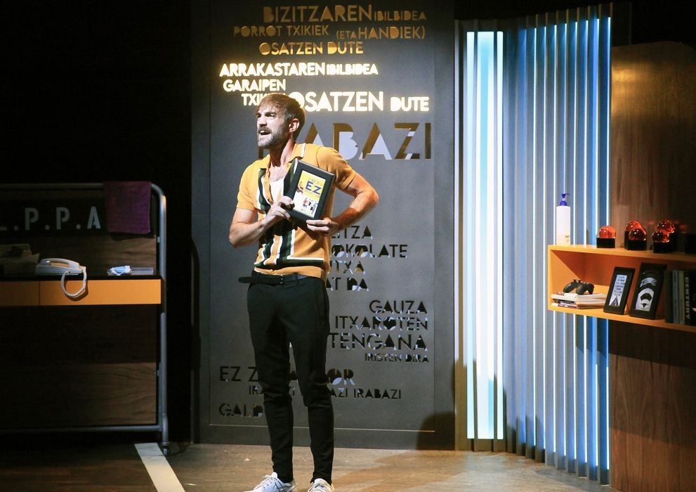 Zozkatu ditu Maxixatzenek 'Irabazi' antzezlanerako sarrerak