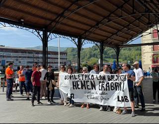 Orioko udal langileek bat egin dute ELAk eta LABek udaletxeetan gaur eguerdirako deitutako lanuztearekin