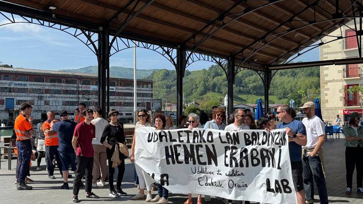 Orioko udal langileek bat egin dute ELAk eta LABek udaletxeetan gaur eguerdirako deitutako lanuztearekin