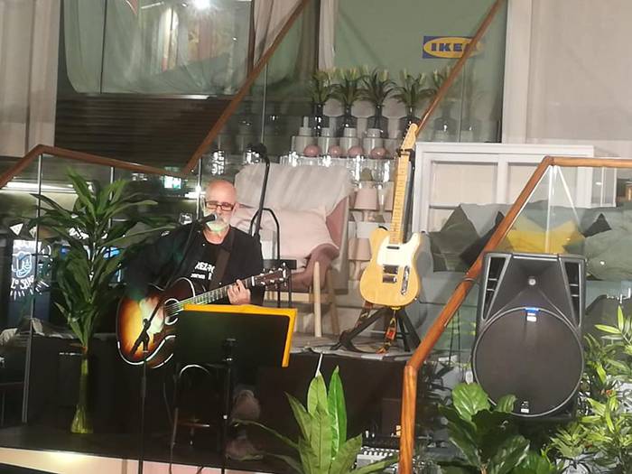Perez-Rock bakarlariaren kontzertuak izango dira gaur eta larunbatean, Zestoan