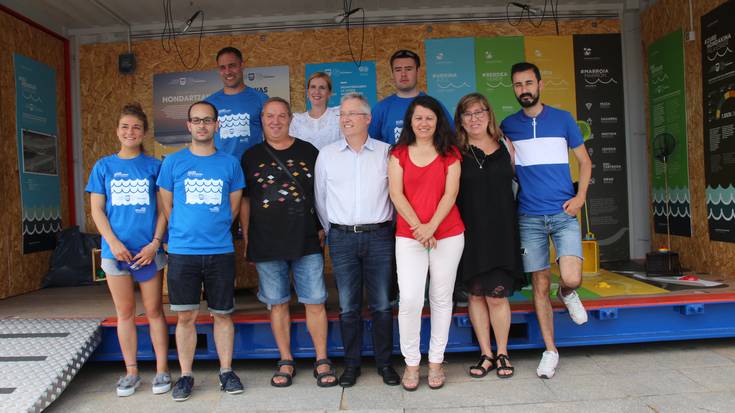 Lokotx jolasak eta musika tresnak, hondakinekin