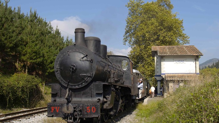Bost lurrun tren martxan jarrita ospatuko dute Burdinbidearen Euskal Museoaren urtemuga