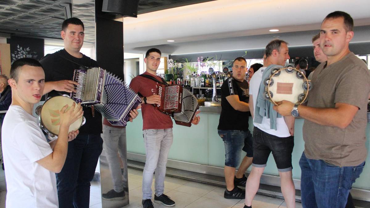 Sanjuandegiko jaietarako girotzen joateko, kantu afaria antolatu dute martxoaren 27rako