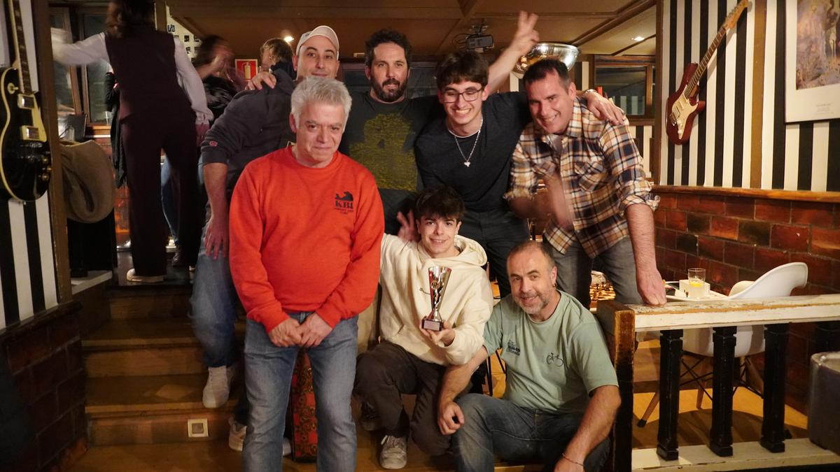 Euskal Ligako Ohorezko mailara igo da Kbi xake kluba