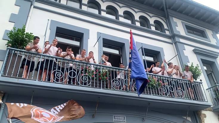 Getariako estropada eta Getariaren aurreneko bandera, ospakizunerako aitzakia