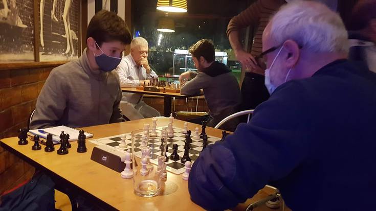 Abian da Kabi tabernak antolatutako xake txapelketa