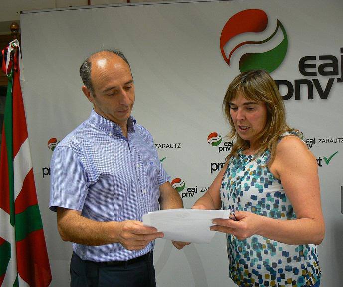 Zarauzko EAJ: «Udal Gobernuak noraezean jarraitzen du hondakinen gaiarekin»