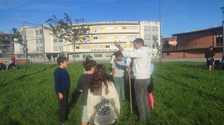 Ikasleekin auzolanean