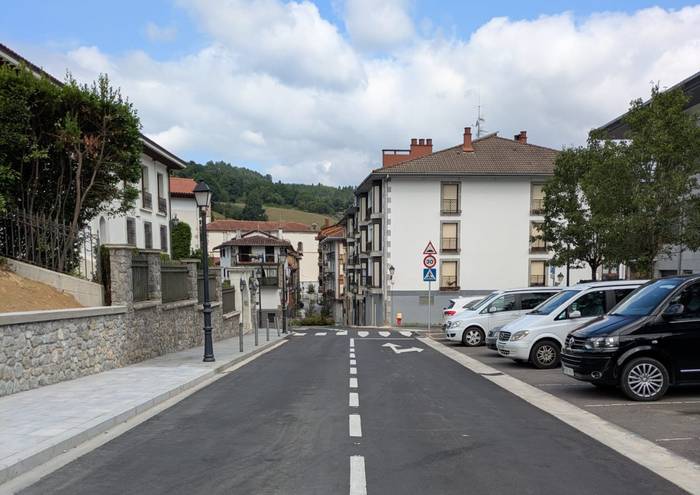 Urrestillako erdigunea berrurbanizatzeko lanak bukatu dituzte