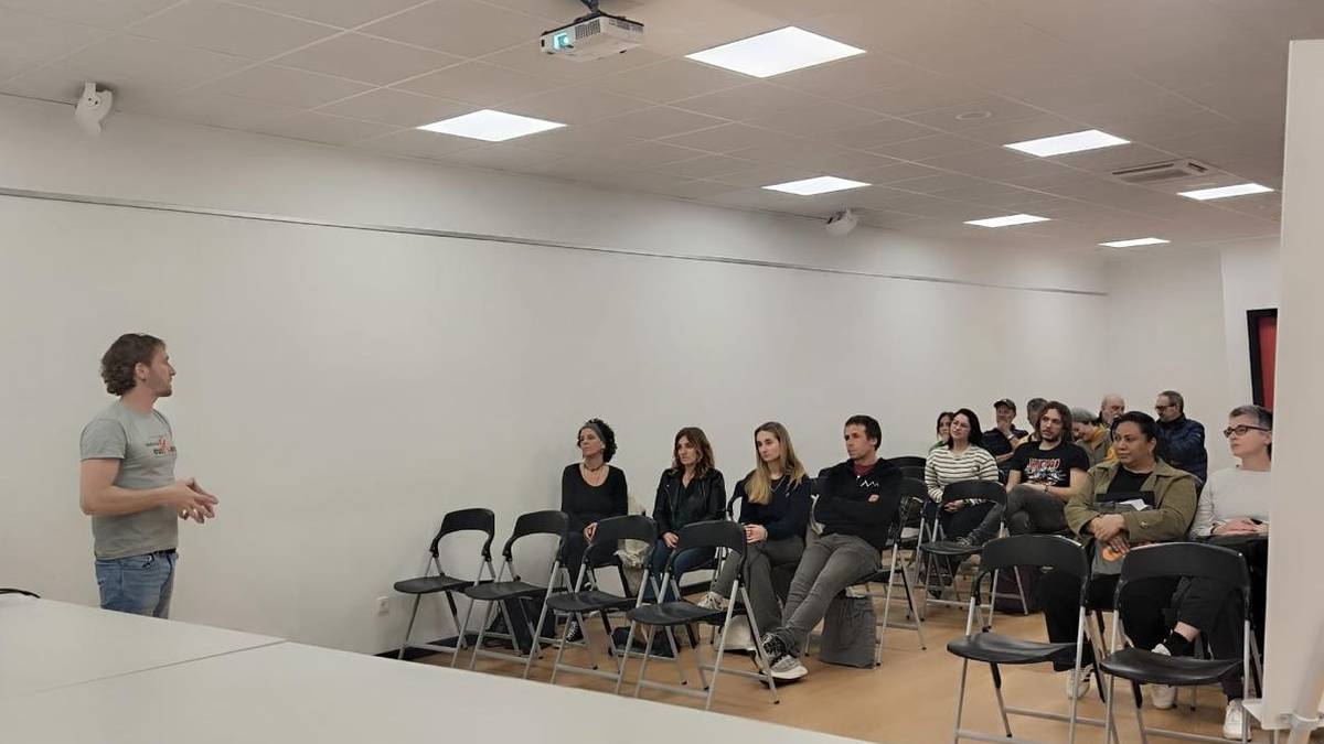 Pantailak Euskaraz mugimenduaz hitz egin du Ioritz Gonzalezek