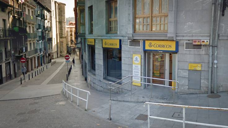 Salaketa, Correos zerbitzuaren atzerapenak eragindako kalteak tarteko
