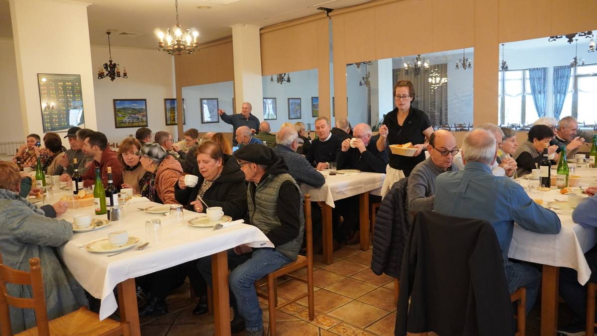 Santa Luzia eguna ospatzen ari dira Elosiagan