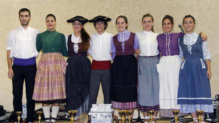 ARGAZKIA: Artadiko trikitilari txapelketako irabazleak