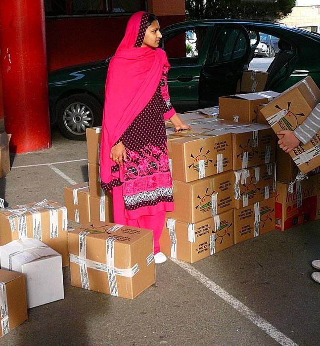 Saharautzek 1.500 kilo janari batu ditu Sahararako Orion
