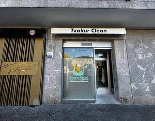 Txakur Clean: txakurren ongizatea lehen lerroan