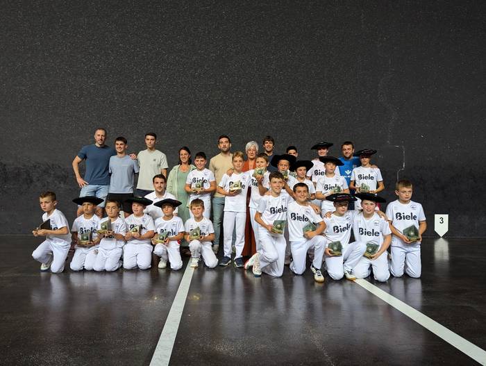 Esku pilotako zazpi final, Cesar Valverde txapelketaren lau hamarkada ospatzeko