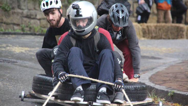 Koadrila eguna antolatzeko bilera irekia izango da gaur