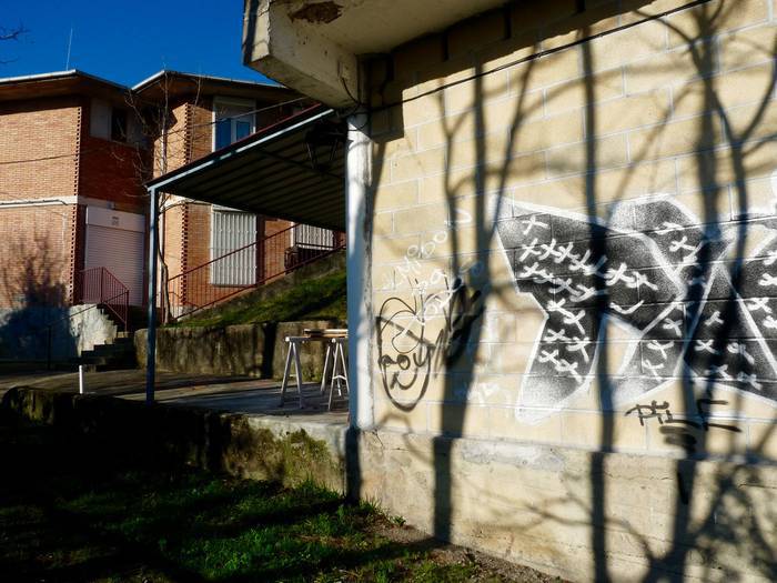 Uxategia eta Ubillos atzeko lokalak entseguetarako erabiltzeko deialdia zabaldu du Udalak