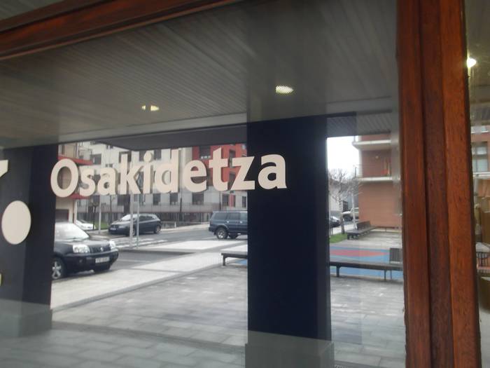 Aizarnazabalgo Udala itxi dute, eta anbulatorioko hitzorduak bertan behera gelditu dira