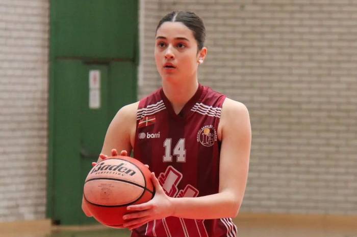 Nora Arozena deitu du Espainiako selekzioak Gazte Olinpiada Jaialdiaren 3x3 Txapelketa jokatzeko
