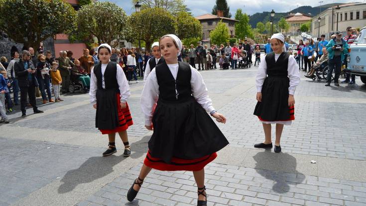 Azkoitiko 42. Dantzari Txiki Eguneko argazkiak 