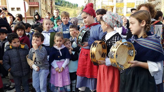 Abian da Gabonetako argazki lehiaketa