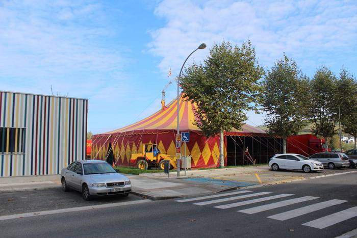 Zirkua iritsi da Zarautzera