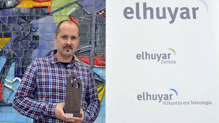 Gorka Zabaletak irabazi du CAF-Elhuyar saria