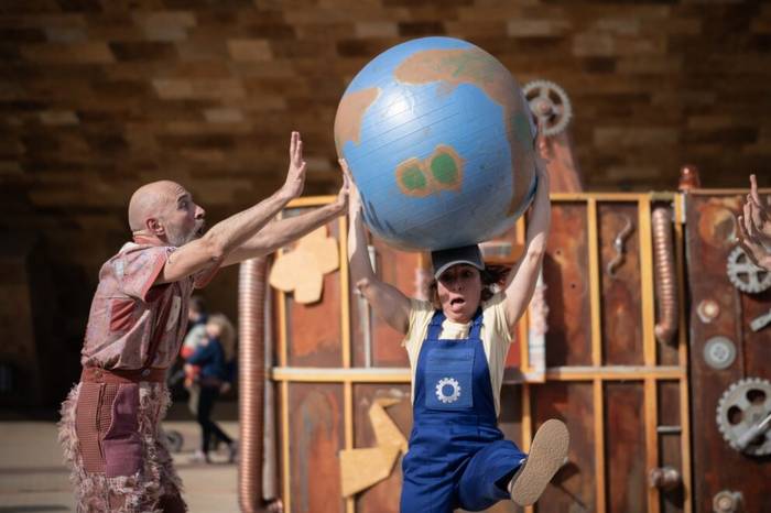 'Artilusio' ikuskizuna egingo dute etzi, Antzerkia Familian egitasmoaren barruan