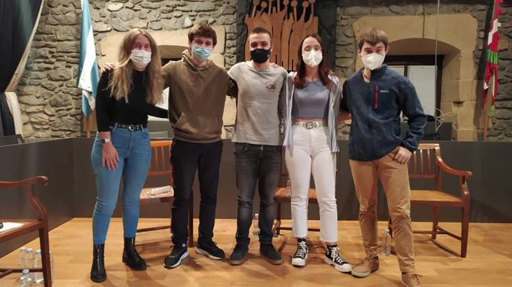 Joar Garate bertsolariak hilaren 28an jokatuko du Gipuzkoako Eskolarteko Txapelketako finala