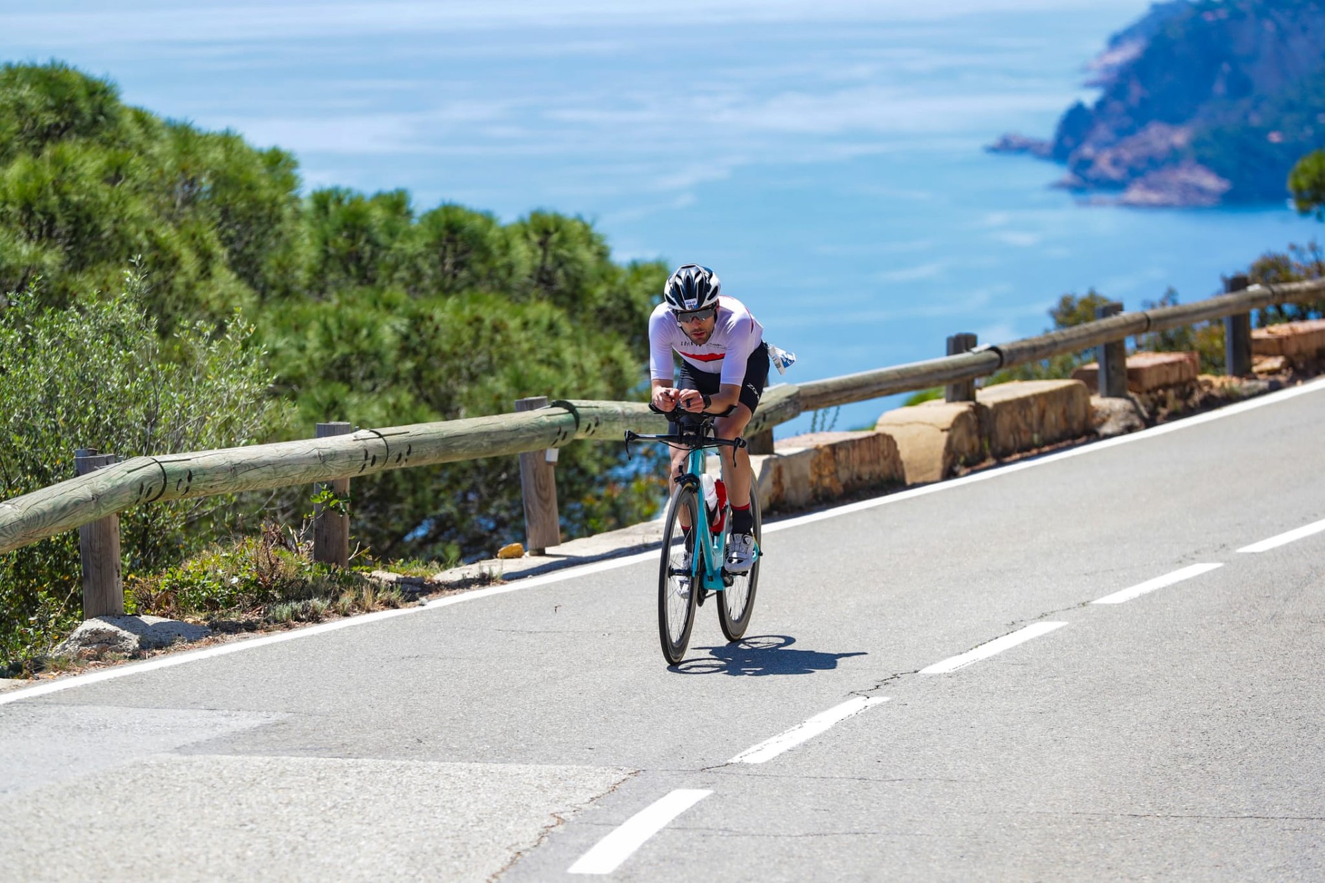 Tradeinn International Triathlon 140.6INN proban parte hartu dute Azkoitriko lau kidek