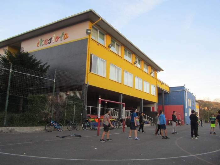 Ostiral honetan jakinaraziko dituzte Zarautzen ospatuko den Kilometroak 2019 jaiaren leloa eta logoa