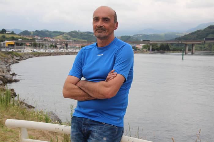 Antonio Freire: "Banketxeak gure etxea enkantean ateratzeko prozedura geratu du"