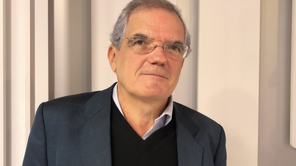 Mendebaldeko krisialdiaz arituko da Adrian Zelaia bihar, Elkargunean