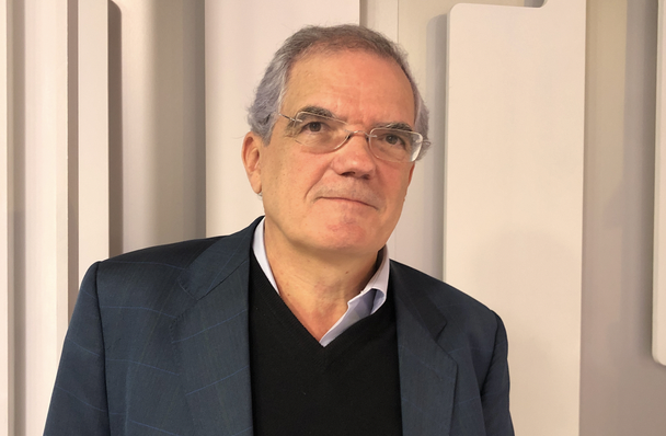 Mendebaldeko krisialdiaz arituko da Adrian Zelaia bihar, Elkargunean