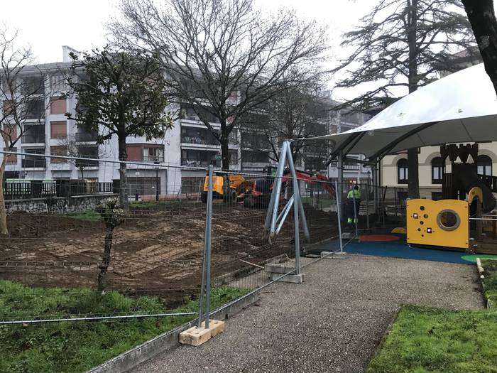 Azkoitiko parke estalia egokitzeko lanak hasi dituzte