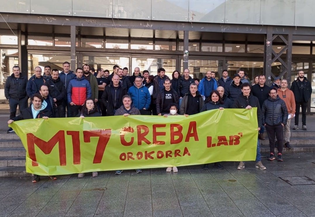 Martxoaren 17ko grebara batzeko deia egin dute LABeko ordezkariek