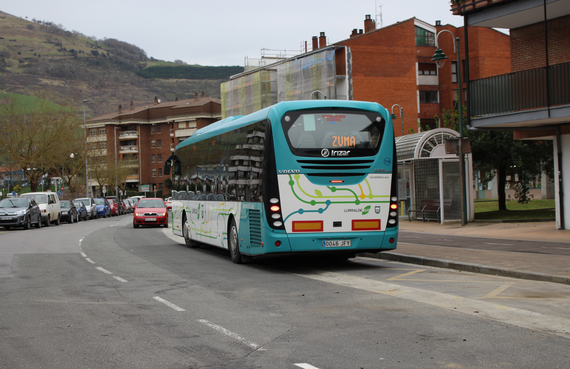 Ordutegi aldaketa izango da Urola bailarako UK06 autobus linean